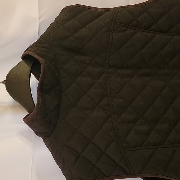 GH Bass Black Quilted Vest Brown Piping Trim Size Large Two Front Pockets VGUC - Picture 5 of 16